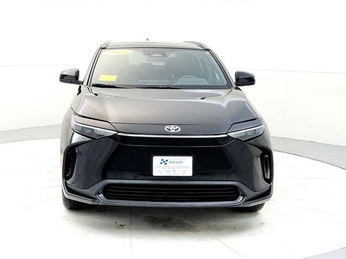 Certified 2023 Toyota bZ4X XLE image 8