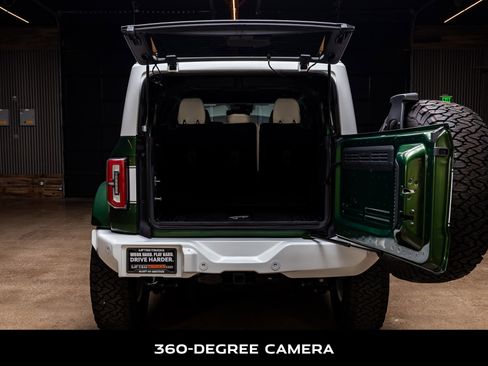 Used 2024 Ford Bronco Wildtrak image 9