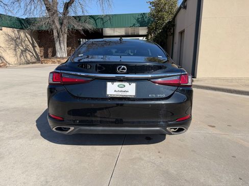 Used 2019 Lexus ES 350 w/ Premium Package image 4