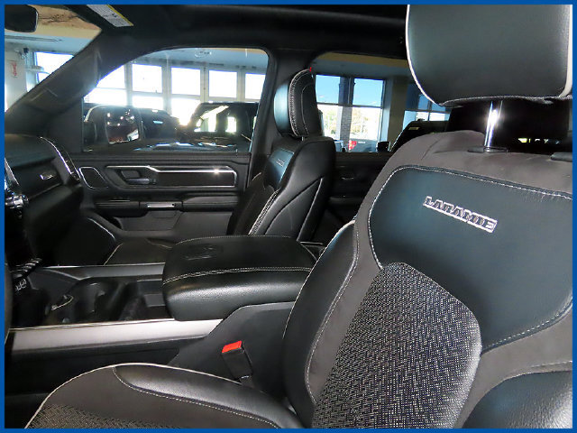 Used 2024 RAM 1500 Laramie AWD/4WD image 15