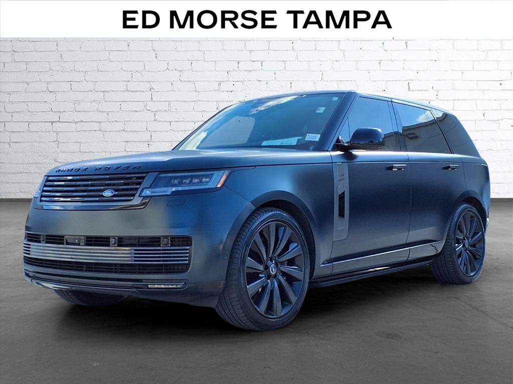 Used 2024 Land Rover Range Rover SV AWD/4WD image 1