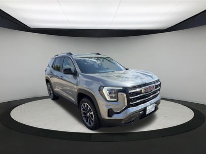 Used 2025 GMC Terrain Elevation w/ Elevation Premium Package