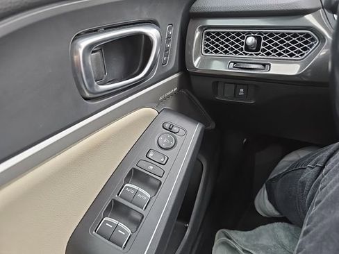 Used 2023 Acura Integra A-Spec image 10