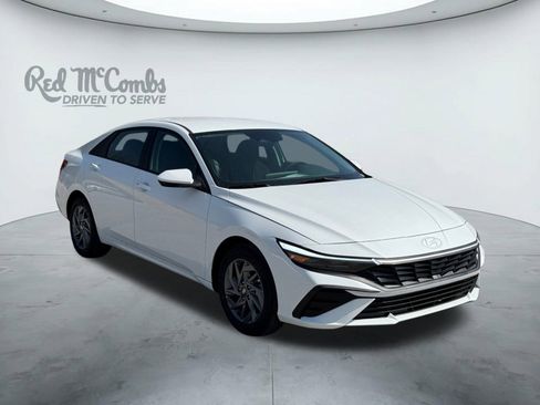 New 2026 Hyundai Elantra Blue image 7