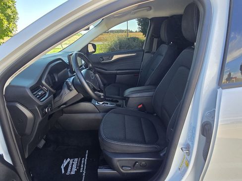 Used 2024 Ford Escape Active w/ Tech Pack #1 AWD/4WD image 13