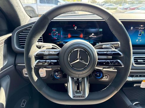 New 2026 Mercedes-Benz GLE 63 AMG S image 10