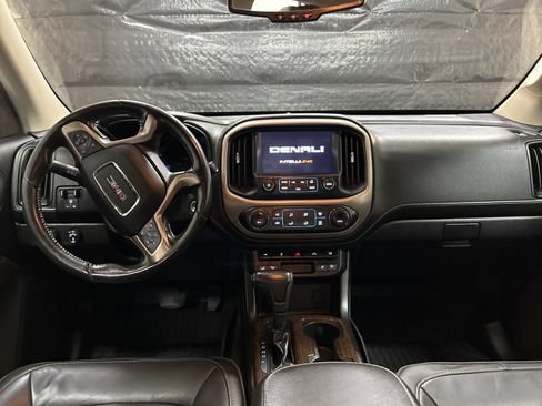 Used 2017 GMC Canyon Denali AWD/4WD image 11