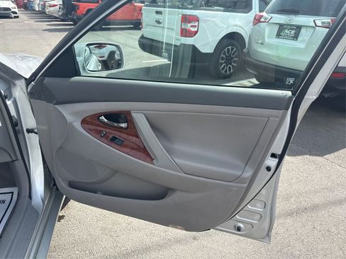 Used 2008 Toyota Camry image 20