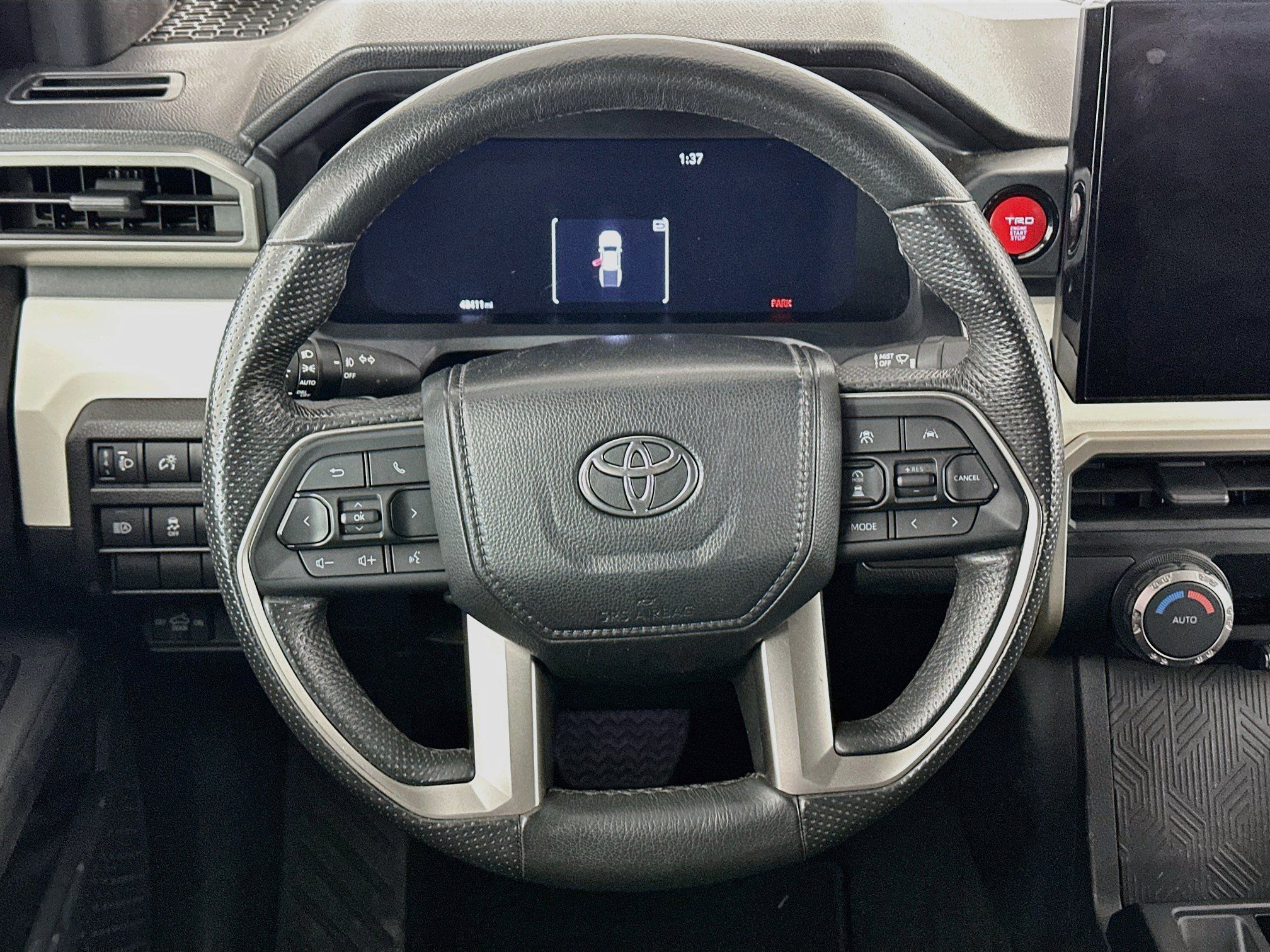 Used 2024 Toyota Tacoma TRD Off-Road AWD/4WD image 18