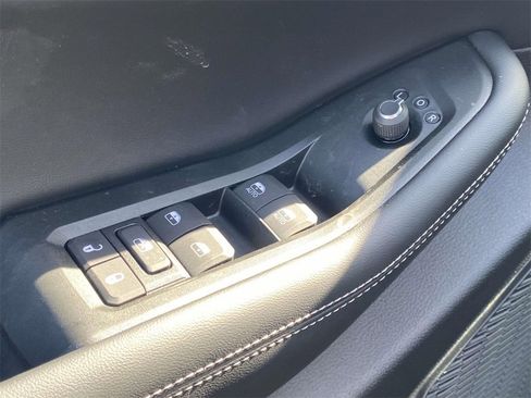 New 2025 Jeep Grand Cherokee Laredo image 43