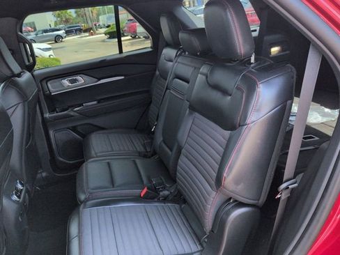 Certified 2026 Ford Explorer ST-Line RWD image 14