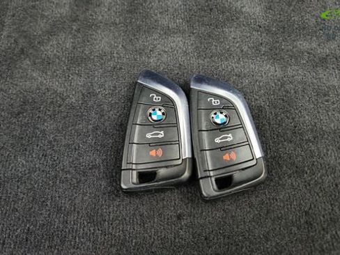 Used 2023 BMW i4 eDrive35 w/ Premium Package RWD image 60