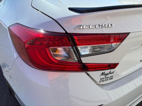 Used 2021 Honda Accord Sport image 10