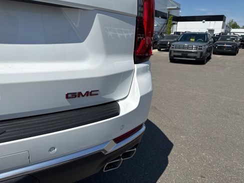 New 2026 GMC Yukon XL Denali image 34
