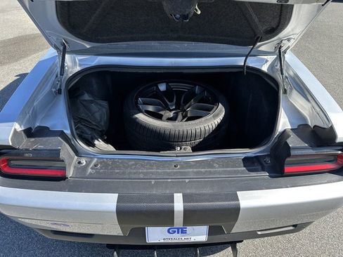Used 2019 Dodge Challenger R/T Scat Pack RWD image 7