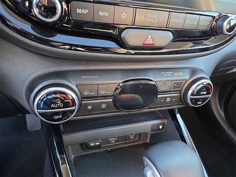 Certified 2023 Kia Soul GT-Line image 16