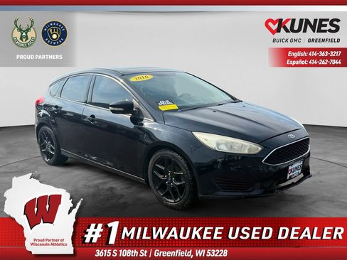 Used 2016 Ford Focus SE w/ Equipment Group 201A FWD image 1