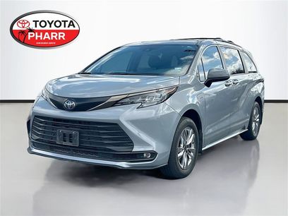 Used 2023 Toyota Sienna XLE Woodland Edition