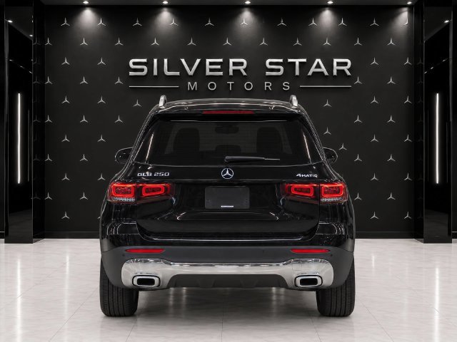 Used 2023 Mercedes-Benz GLB 250 4MATIC image 6