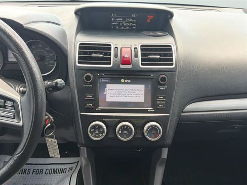 Used 2016 Subaru Forester 2.5i AWD/4WD image 19