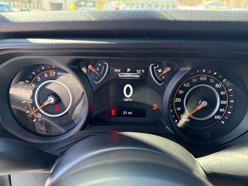 New 2026 Jeep Gladiator Sport image 11