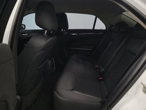 Used 2023 Chrysler 300 Touring w/ Sport Appearance Package RWD image 11