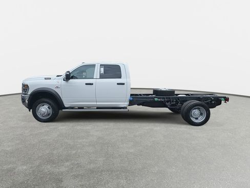 New 2026 RAM 4500 Tradesman AWD/4WD image 8