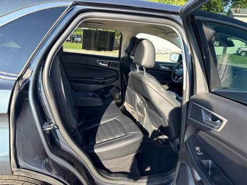 Used 2024 Ford Edge SEL w/ Convenience Package AWD/4WD image 11