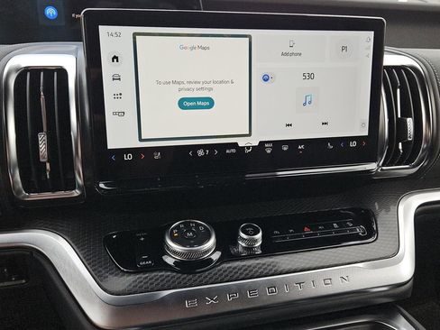 New 2026 Ford Expedition Platinum w/ Stealth Appearance Package image 15