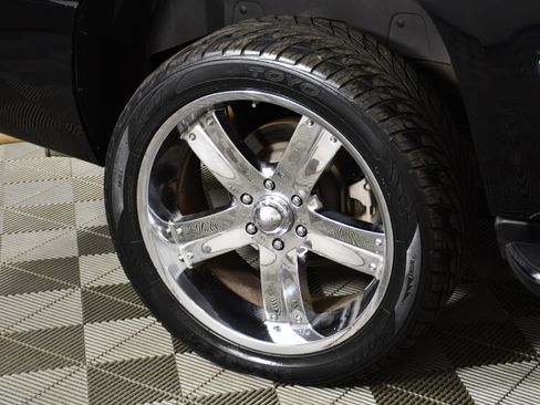 Used 2007 Cadillac Escalade AWD w/ Information Package image 56