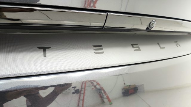 Used 2026 Tesla Model Y AWD image 29