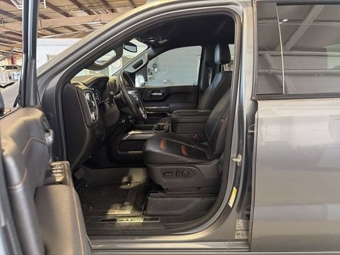 Used 2021 GMC Sierra 1500 AT4 w/ AT4 Preferred Package AWD/4WD image 6