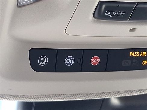 Used 2021 Buick Envision Essence w/ Sport Touring Package image 27