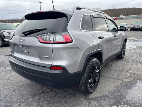 Used 2019 Jeep Cherokee Latitude w/ Cold Weather Group image 7