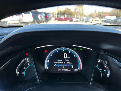 Used 2020 Honda Civic LX image 19