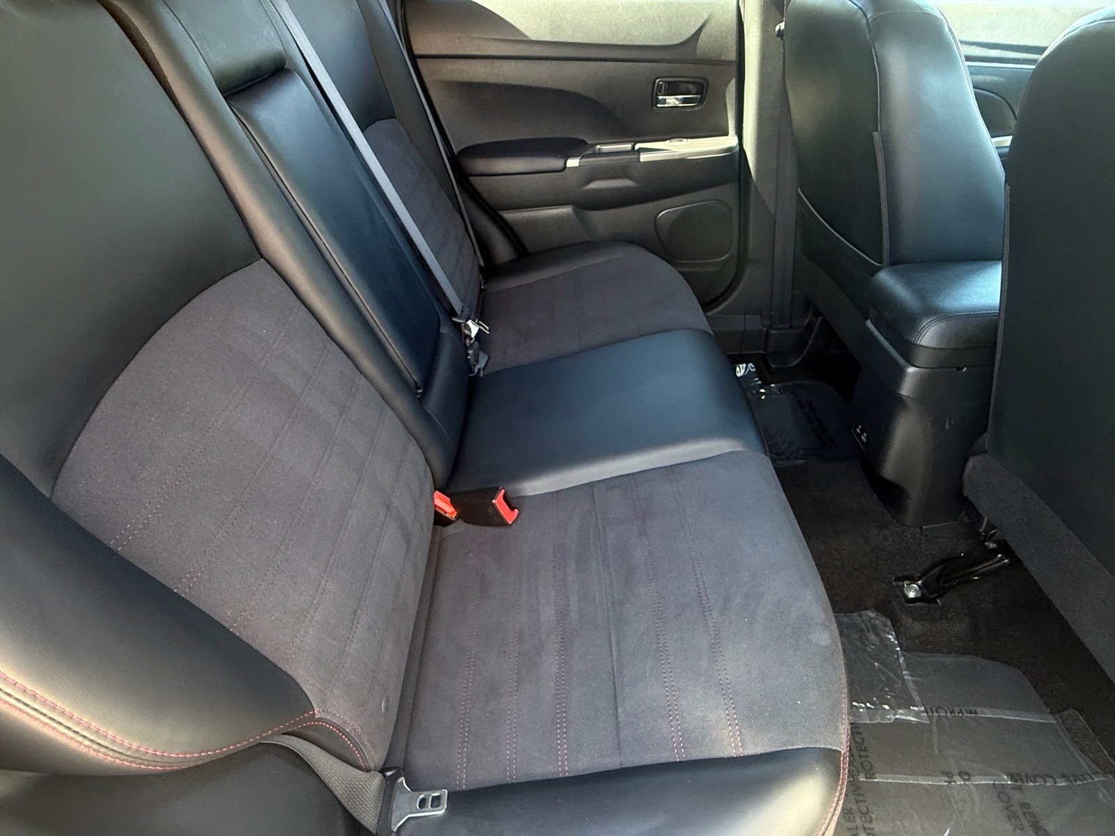 Used 2024 Mitsubishi Outlander Sport SE AWD/4WD image 12