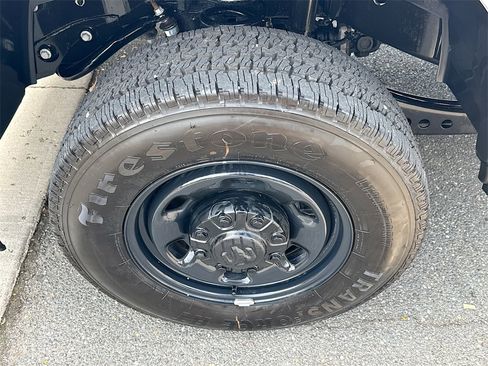 Used 2025 RAM 2500 Tradesman image 30