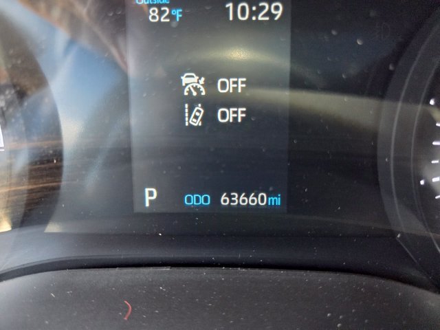 Used 2023 Toyota Sienna XLE FWD image 30