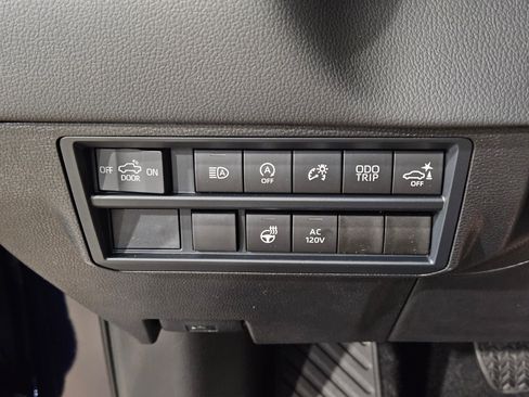 New 2026 Toyota Tundra Limited AWD/4WD image 14