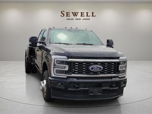 Used 2025 Ford F350 Platinum AWD/4WD image 7