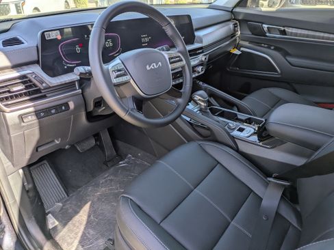 New 2025 Kia Telluride EX w/ EX Captain's Chair Package image 25