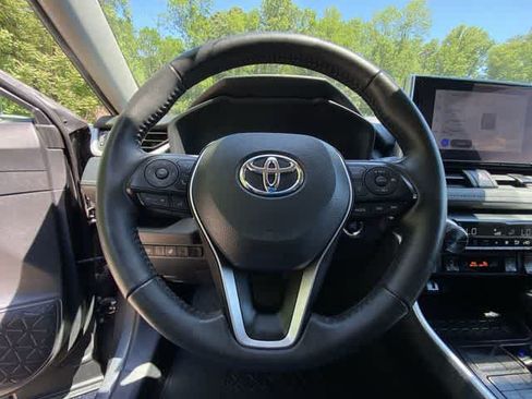 Used 2024 Toyota RAV4 XLE w/ Weather Package AWD/4WD image 28