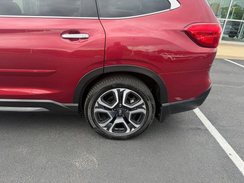 Used 2023 Subaru Ascent Touring AWD/4WD image 10