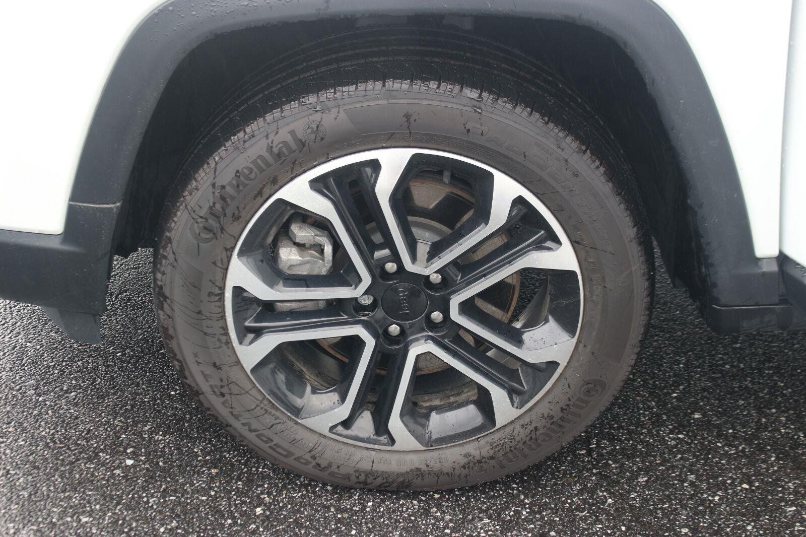 Used 2023 Jeep Compass Limited AWD/4WD image 34