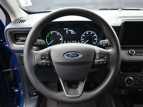 Used 2023 Ford Maverick XL image 22