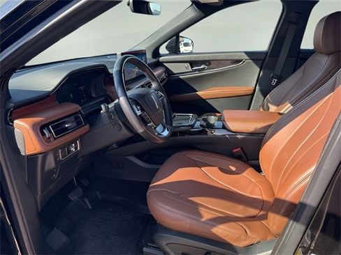 Used 2022 Lincoln Nautilus Reserve image 24