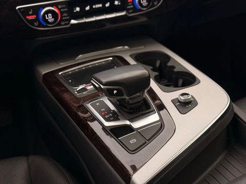 Used 2019 Audi Q7 2.0T Premium Plus image 34