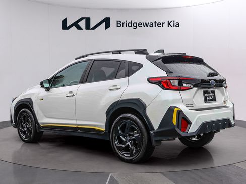 Used 2024 Subaru Crosstrek 2.5i Sport AWD/4WD image 4