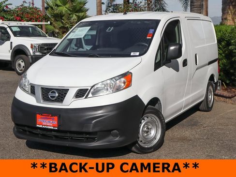 Used 2018 Nissan NV200 S w/ Cruise Control Package image 4