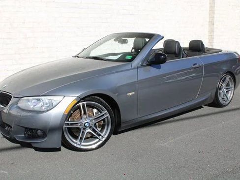 Used 2013 BMW 335is Convertible image 7